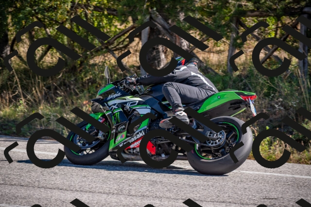 20251011112039-_5006520_am_