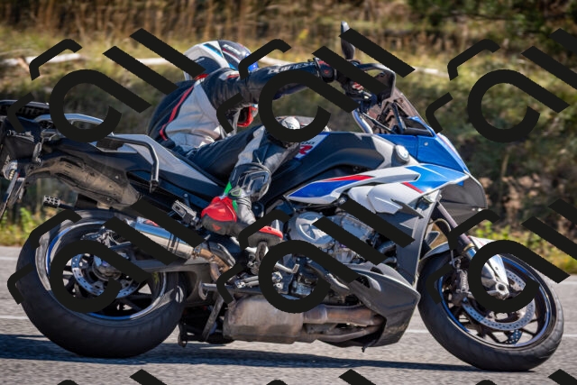 20251011112223-_5006544_am_