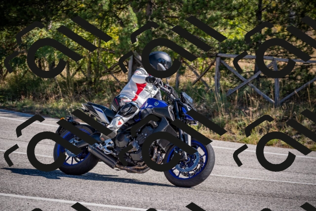 20251011112450-_5006564_am_