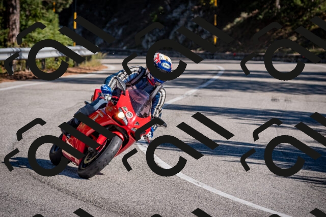 20251011112629-_5006583_am_