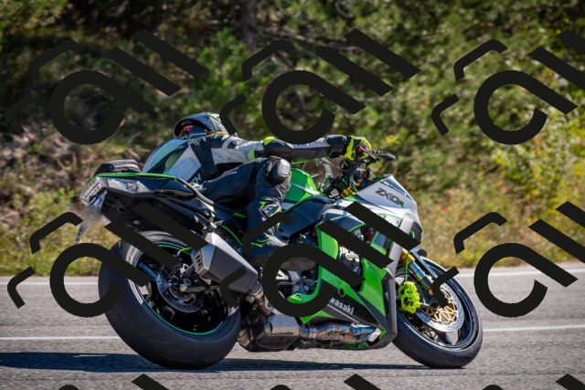 20251011112931-_5006600_am_