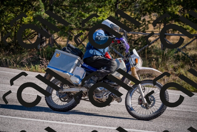 20251011112943-_5006609_am_