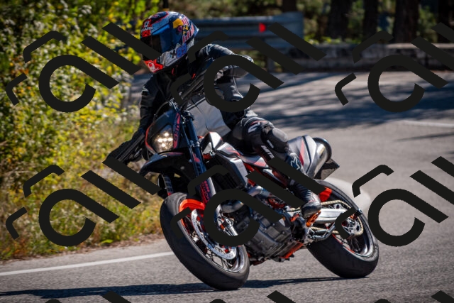 20251011113103-_5006634_am_