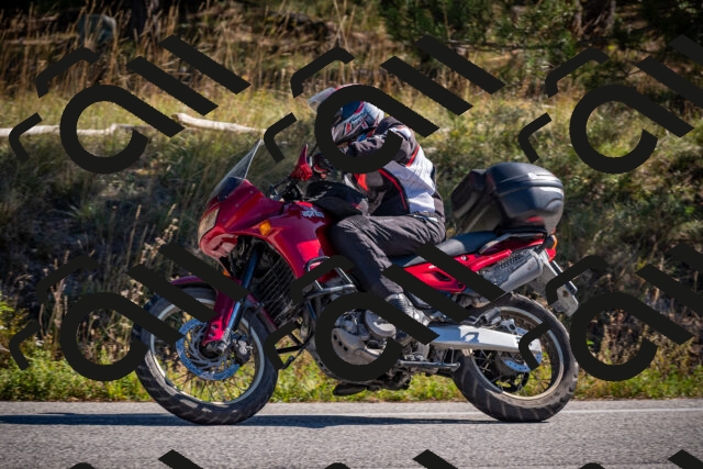 20251011113911-_5006673_am_