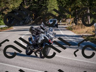 20251011113922-_5006675_am_