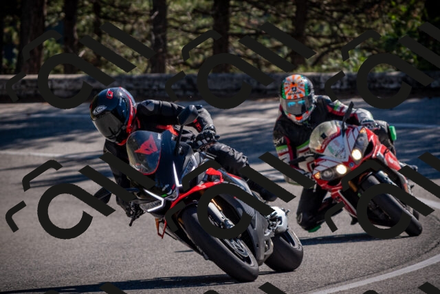 20251011114606-_5006723_am_