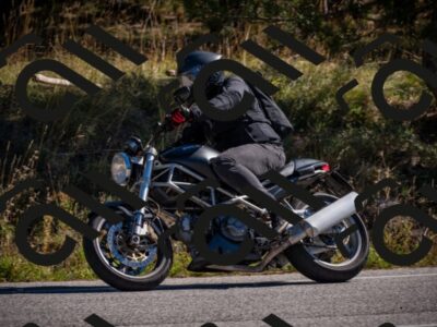 20251011115300-_5006762_am_