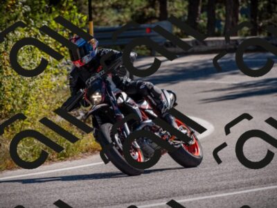 20251011120000-_5006823_am_