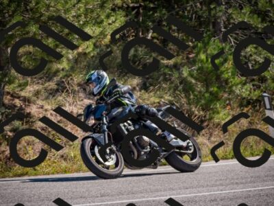 20251011120424-_5006858_am_