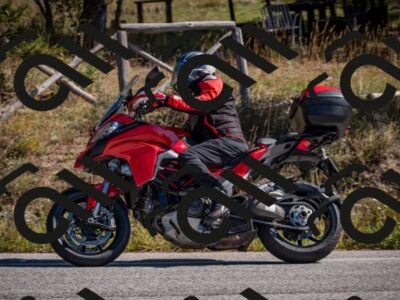 20251011120909-_5006921_am_