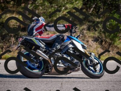 20251011120930-_5006935_am_