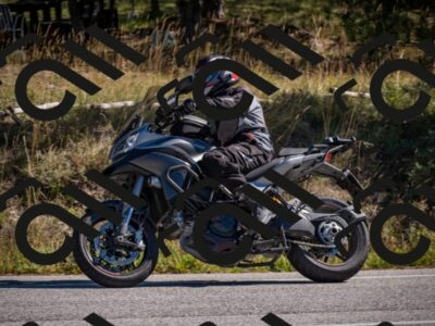 20251011121450-_5006963_am_