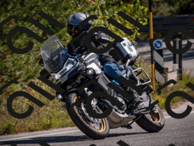 20251011121904-_5007011_am_