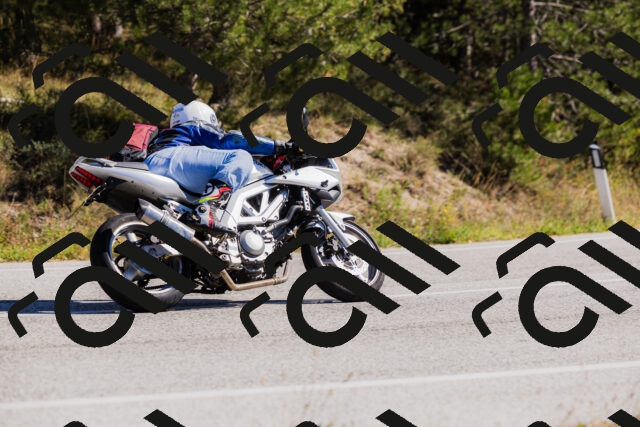 202510111308-_04A2210_c3