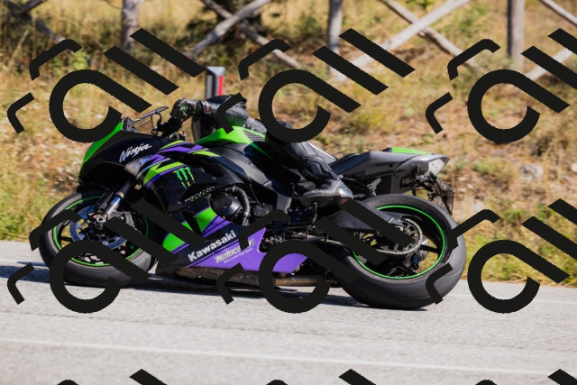 202510111308-_04A2216_c3