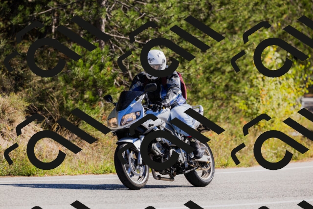 202510111310-_04A2252_c3