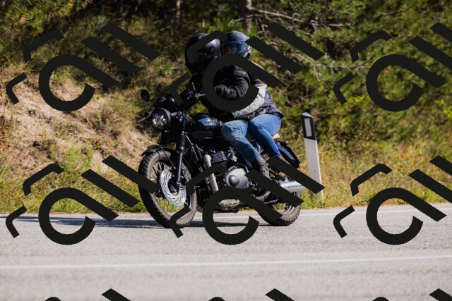 202510111319-_04A2321_c3