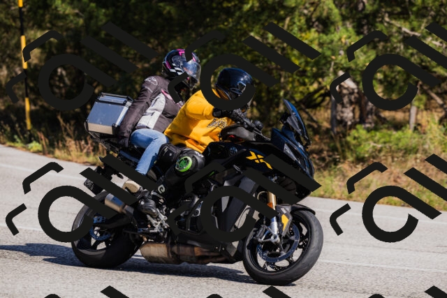 202510111319-_04A2324_c3