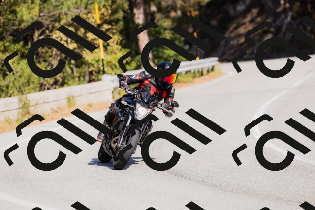 202510111324-_04A2355_c3