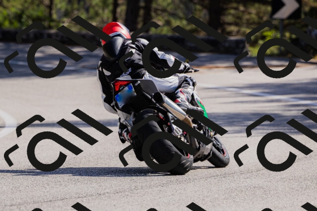 202510111326-_04A2367_c3