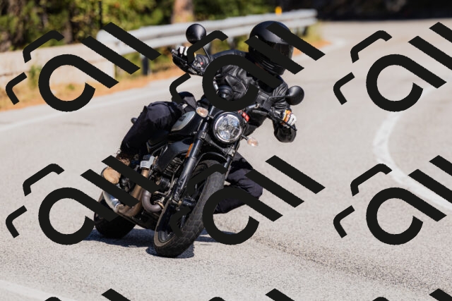 202510111329-_04A2374_c3