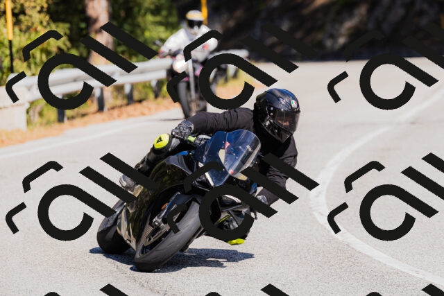 202510111330-_04A2378_c3