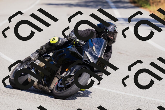 202510111330-_04A2379_c3