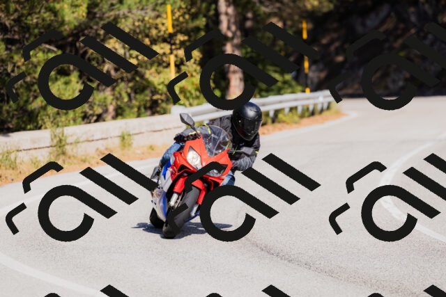 202510111344-_04A2483_c3