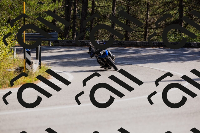 202510111345-_04A2504_c3