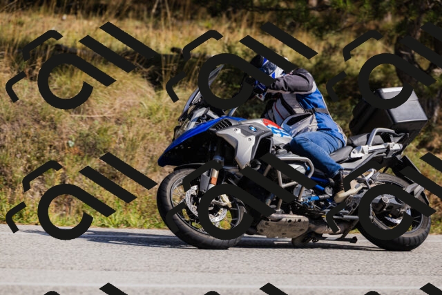 202510111345-_04A2507_c3