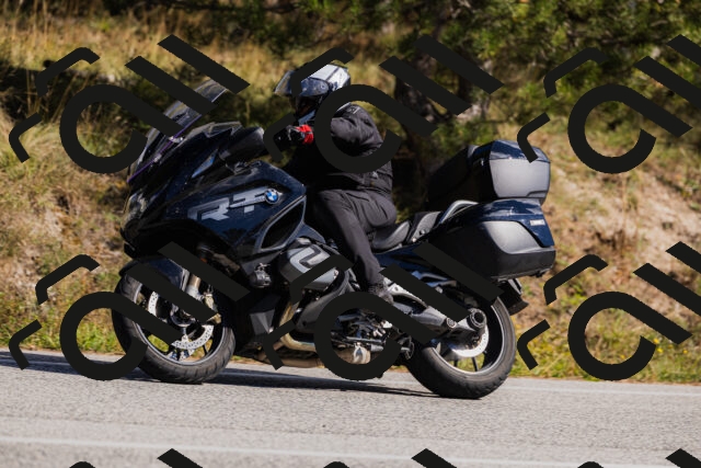 202510111345-_04A2511_c3