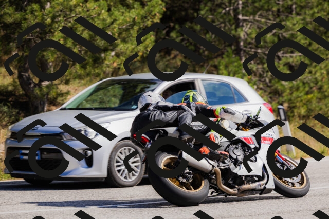 202510111347-_04A2524_c3