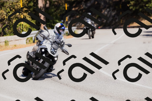 202510111355-_04A2549_c3