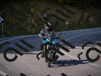 20251012102637-_5008278_am_