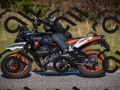 20251012103117-_5008289_am_