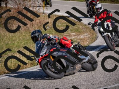 20251012104006-_5008347_am_