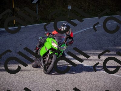 20251012104219-_5008380_am_