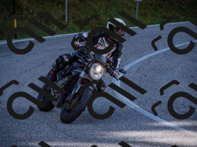 20251012110021-_5008534_am_