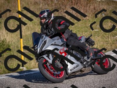 20251012110142-_5008546_am_