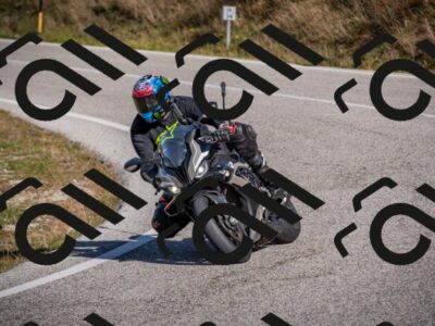 20251012110149-_5008549_am_