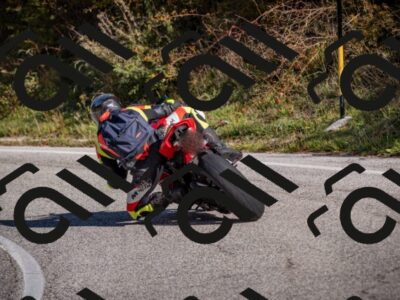 20251012110253-_5008565_am_