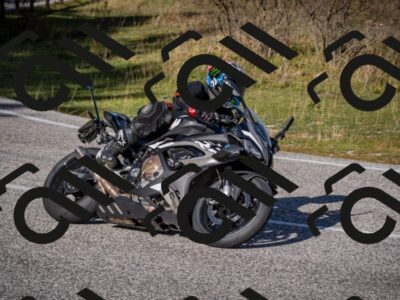 20251012110258-_5008567_am_