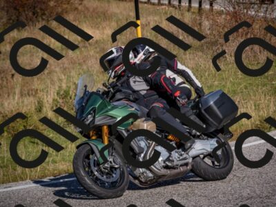 20251012110513-_5008606_am_