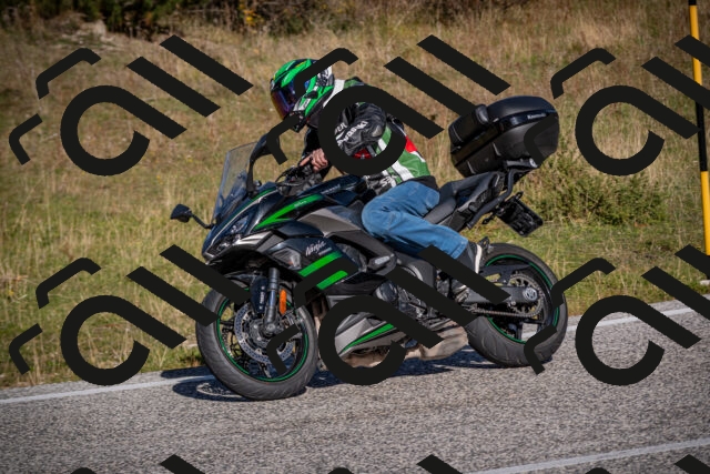 20251012110804-_5008626_am_