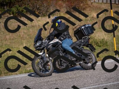 20251012110805-_5008627_am_