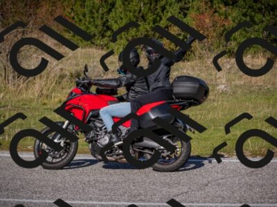 20251012110817-_5008631_am_