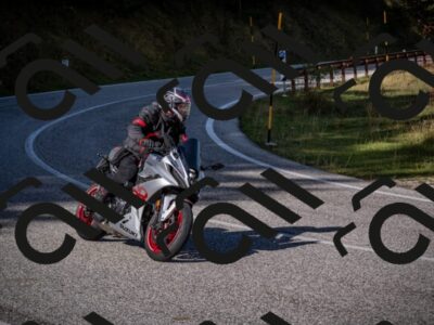 20251012111127-_5008656_am_