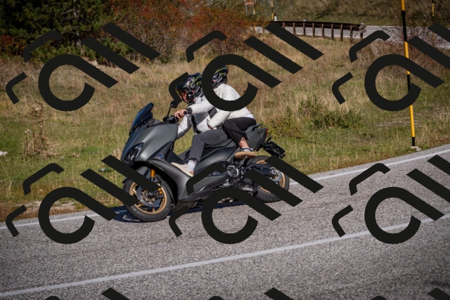 20251012111137-_5008658_am_