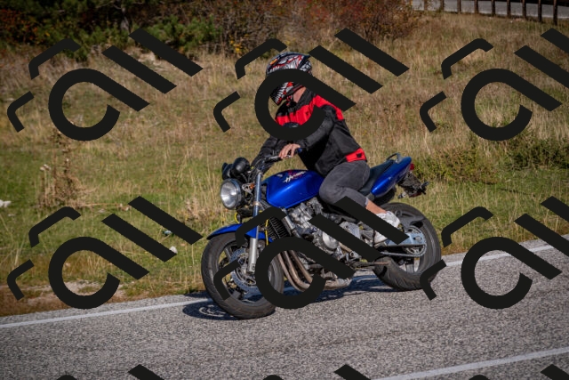 20251012111140-_5008661_am_