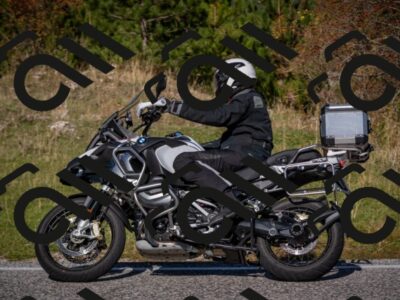 20251012111641-_5008690_am_